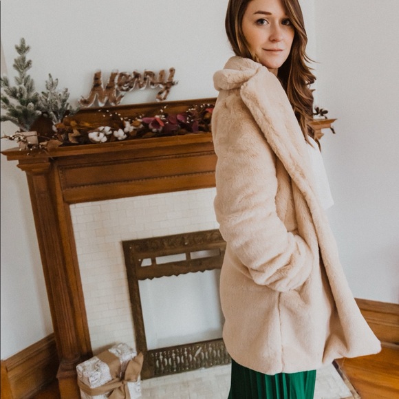 Aakaa Jackets & Blazers - Extremely soft teddy jacket
